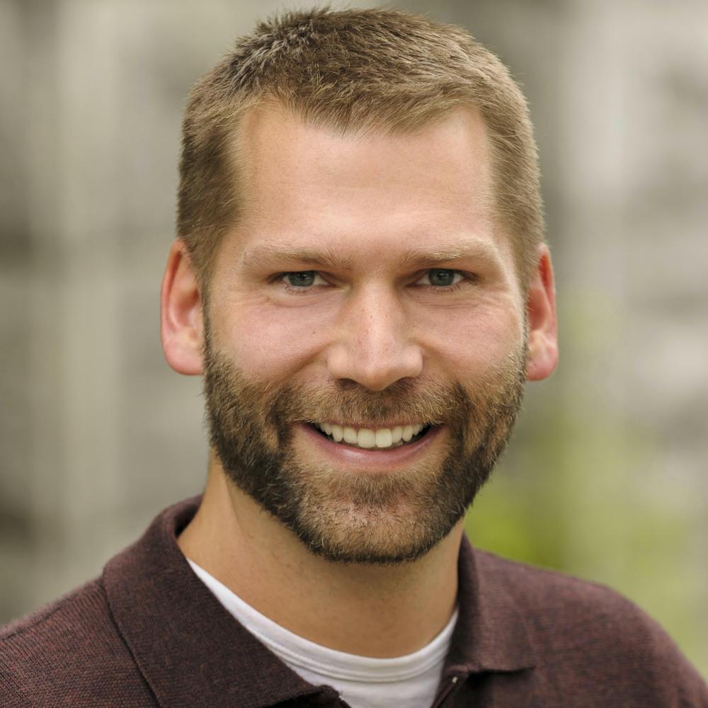 Coye Cheshire headshot