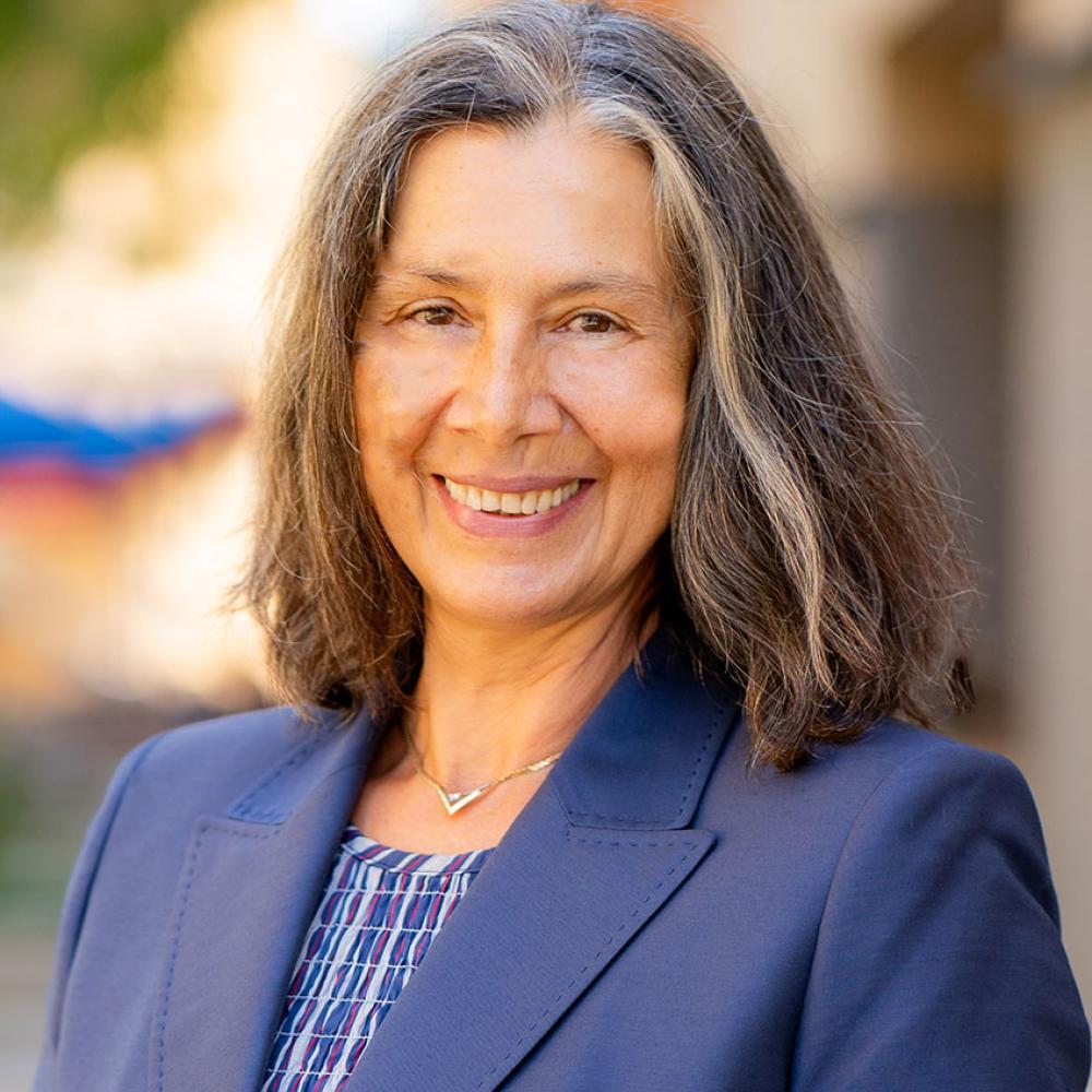 Violina Rindova headshot