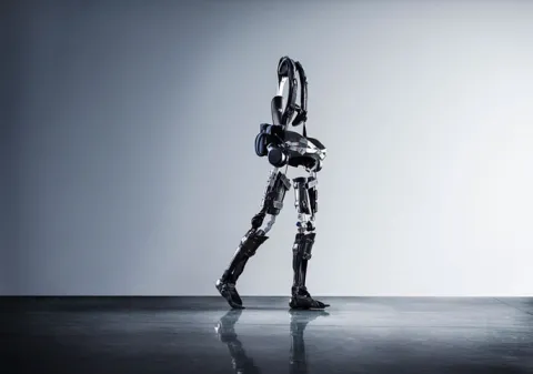 photo of a robotic skeleton