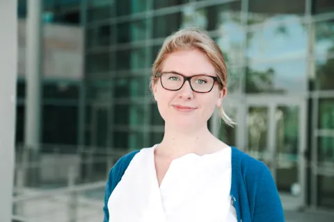 Danielle Bovenberg standing in front of the Engineering Sciences Building at UCSB. 